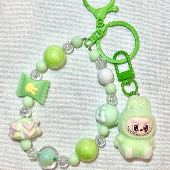 Cute Labubu Keychain - green - Picture 2 of 2